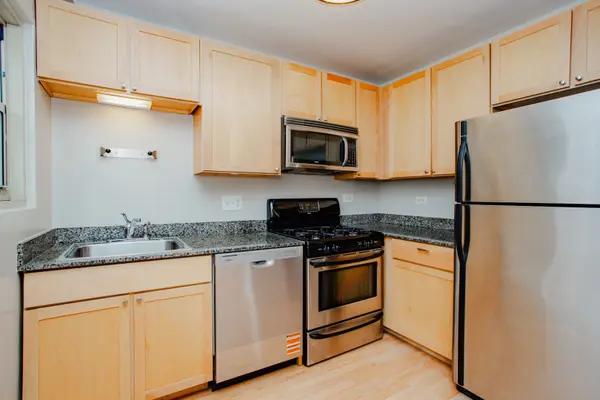 7521 N Damen AVE #K1, Chicago, IL 60645