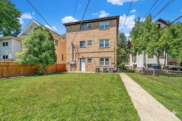 3755 N Kostner AVE, Chicago, IL 60641