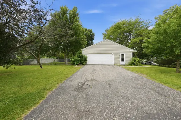 324 Boulder Hill PASS, Oswego, IL 60543