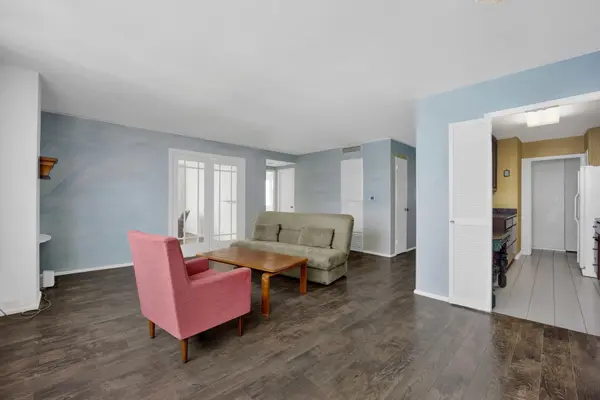 6301 N Sheridan RD #14L, Chicago, IL 60660