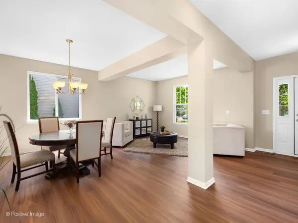 1810 Wild Rose TRL, Joliet, IL 60431