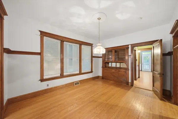 1341 W Eddy ST, Chicago, IL 60657