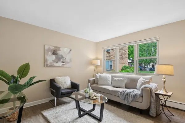 1711 W Estes AVE #1S, Chicago, IL 60626