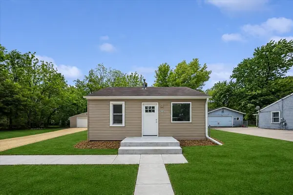 3616 Blackstone AVE, Rockford, IL 61101