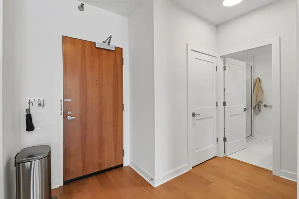 600 N KINGSBURY ST #1005, Chicago, IL 60610
