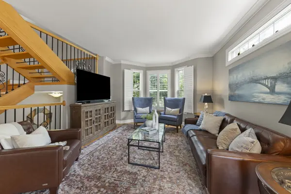 928 Shandrew DR #928, Naperville, IL 60540