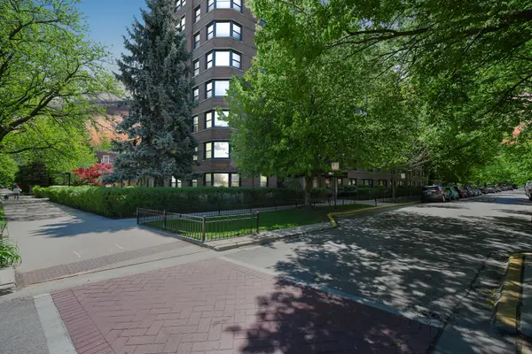 4880 N Marine DR #715, Chicago, IL 60640