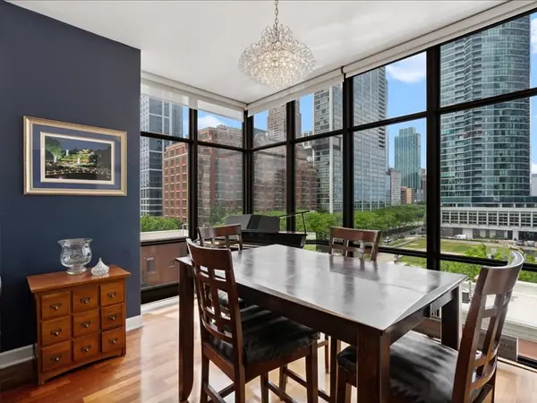 1322 S Prairie AVE #613, Chicago, IL 60605
