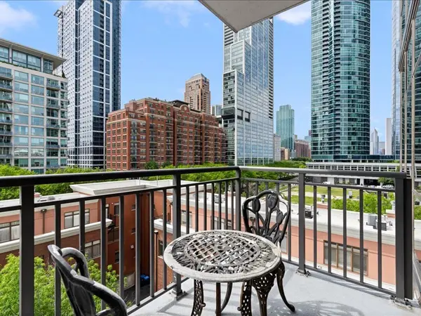 1322 S Prairie AVE #613, Chicago, IL 60605