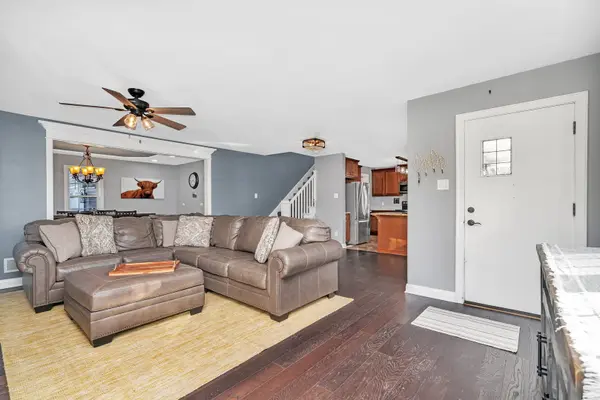 100 W 1st ST, Coal City, IL 60416