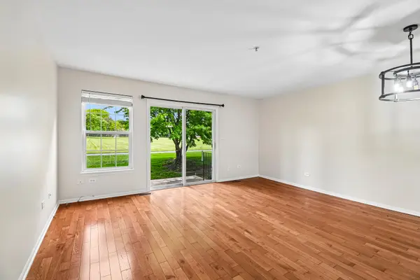 524 Jennifer CIR, Mundelein, IL 60060