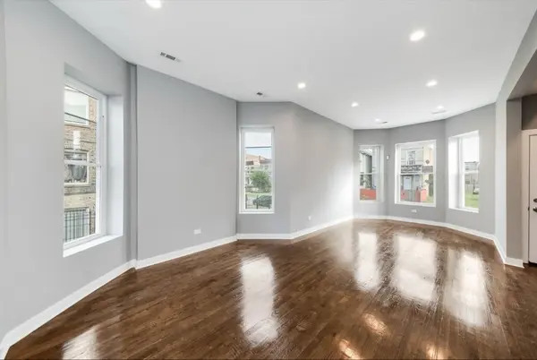 4140 W WILCOX ST, Chicago, IL 60624