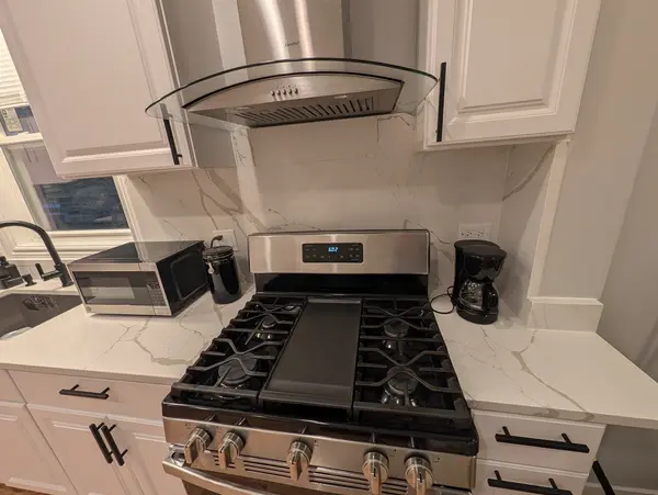 425 N Lawler AVE, Chicago, IL 60644
