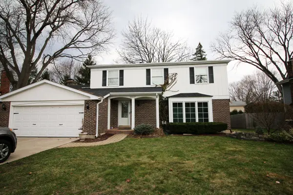 1017 Mayfair DR,  Libertyville,  IL 60048