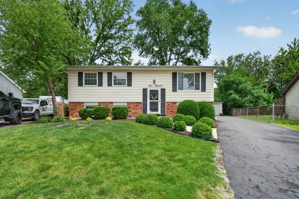 100 Shady LN, Bolingbrook, IL 60440