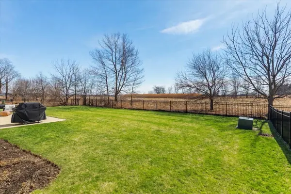 26009 W Forrester DR, Plainfield, IL 60585