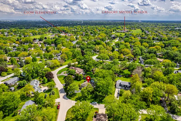 10S220 Alan RD, Naperville, IL 60564