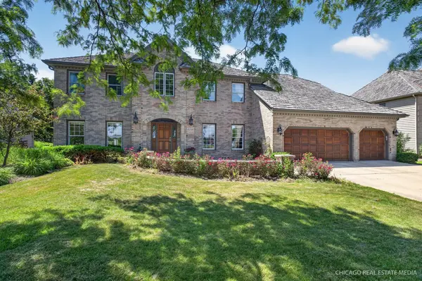 2008 Palmer DR,  Naperville,  IL 60564