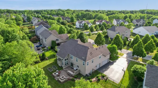 1133 Verona Ridge DR, Aurora, IL 60506