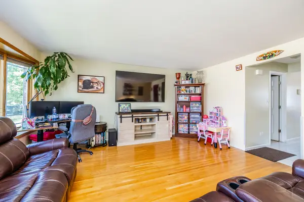 3631 N PACIFIC AVE, Chicago, IL 60634