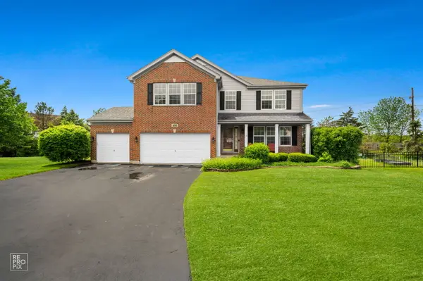 400 Judd LN, Batavia, IL 60510
