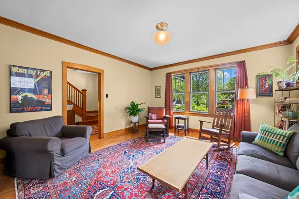 226 S Walnut AVE, Arlington Heights, IL 60005