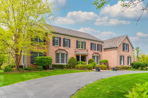 4811 Preserve Pkwy,  Long Grove,  IL 60047