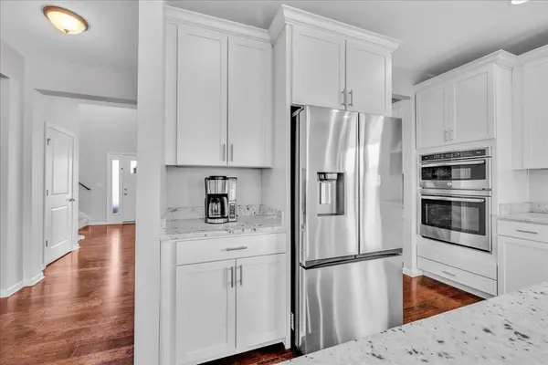1607 Star Grass CIR, Aurora, IL 60506