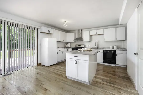 23314 W Liberty AVE, Lake Villa, IL 60046