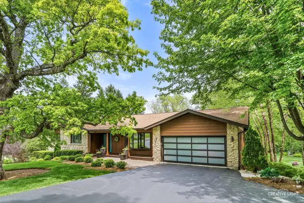 9N625 Arrowmaker PASS, Elgin, IL 60124
