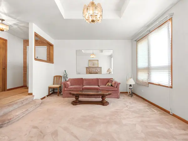 1306 E 88th PL, Chicago, IL 60619