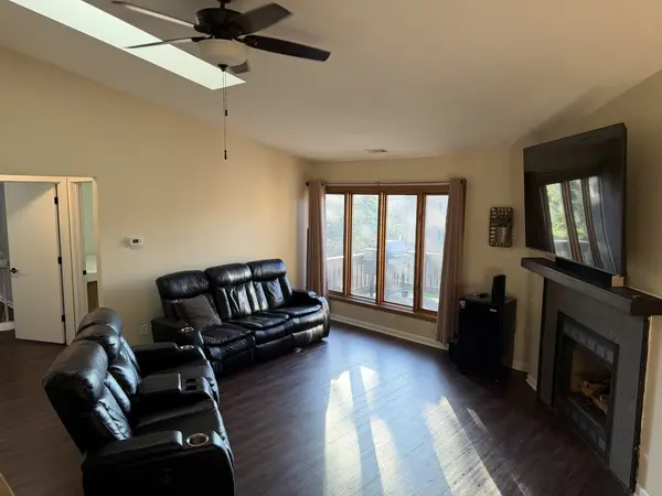 17230 Ridgeland AVE #333, Tinley Park, IL 60477