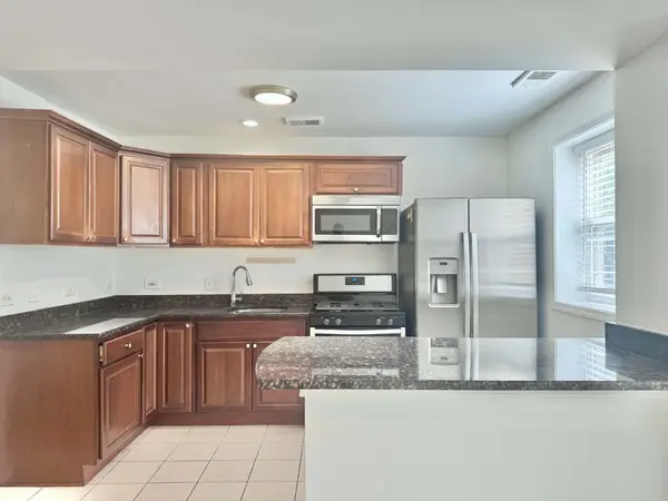 6115 N Claremont AVE #GS, Chicago, IL 60659