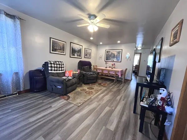 5707 Bohlander AVE, Berkeley, IL 60163