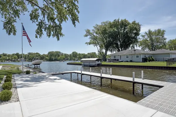 2901 Gregg DR, Mchenry, IL 60050
