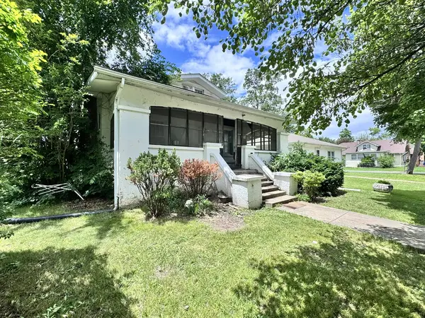 404 S Perrine, Centralia, IL 62801