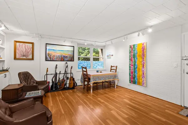 425 South BLVD #3C, Evanston, IL 60202