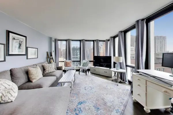 1 E Scott ST #1609, Chicago, IL 60610