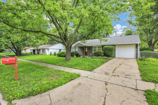 3310 York DR, Champaign, IL 61821