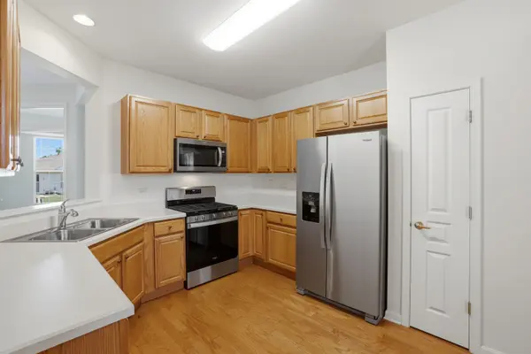 13076 Patriot WAY, Huntley, IL 60142