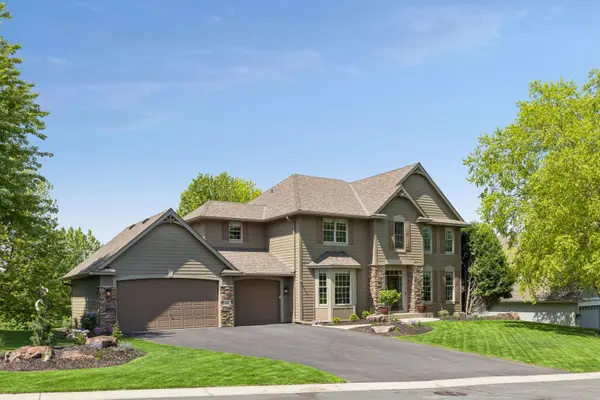 1981 Topaz DR, Chanhassen, MN 55317