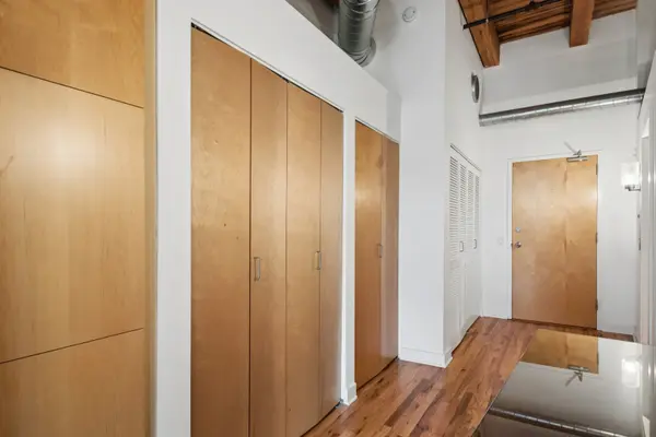 2111 W Churchill ST #201, Chicago, IL 60647