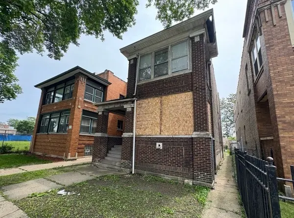 4821 W Washington BLVD, Chicago, IL 60644