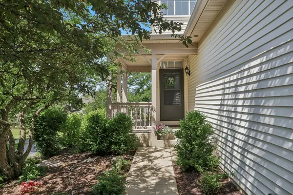 257 Grand Ridge RD, St. Charles, IL 60175