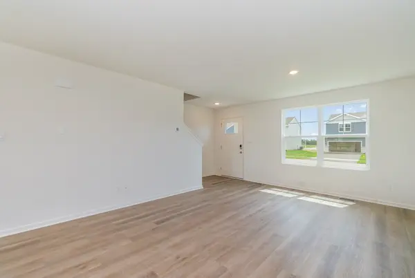 3 International WAY, Joliet, IL 60436