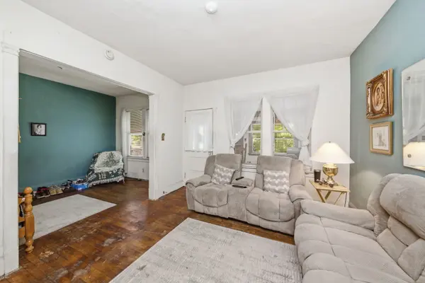 3508 S Mozart ST, Chicago, IL 60632