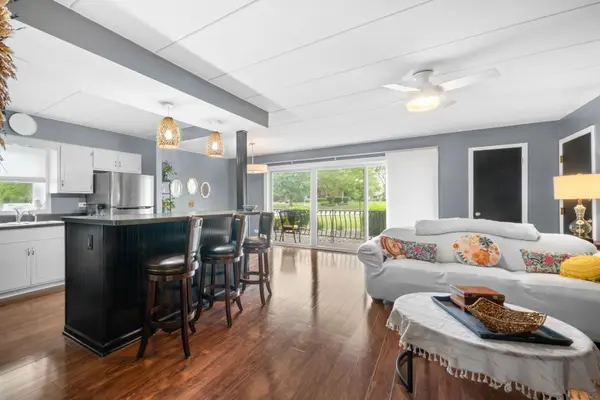 15651 Garden View CT #1D, Orland Park, IL 60462