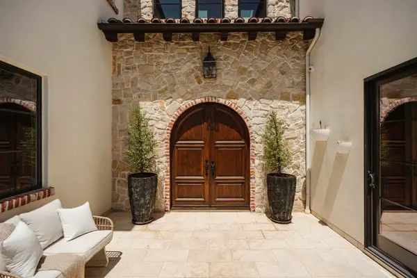 16037 W Junaluska WAY, Pacific Palisades, CA 90272
