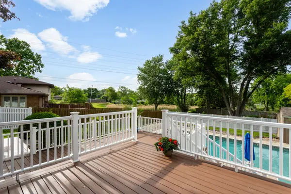 12108 Derby LN, Orland Park, IL 60467