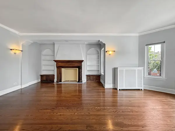 1716 W Estes AVE #2E, Chicago, IL 60626